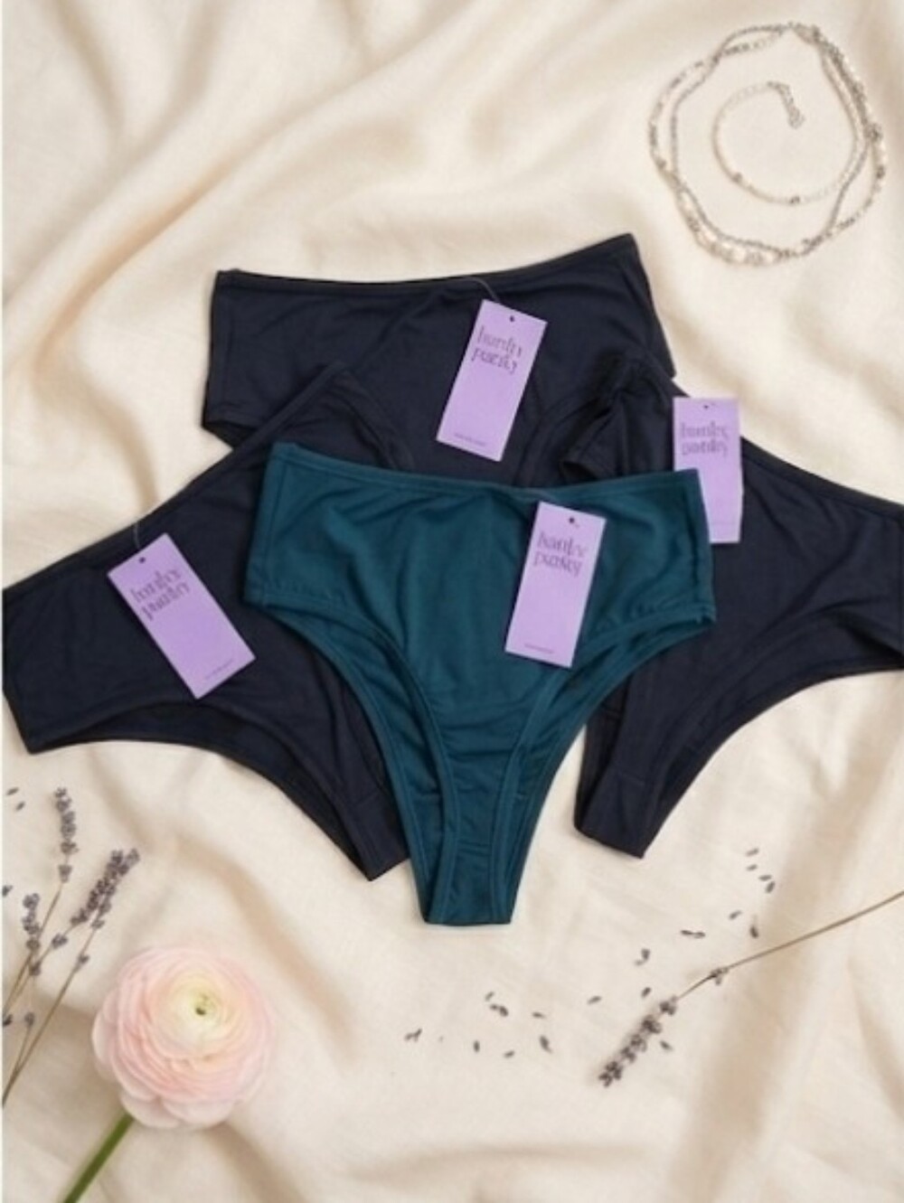 Nwt Bundle/ Lot  Of 4 Hanky Panky Yourfit  High Cut Thong One Size